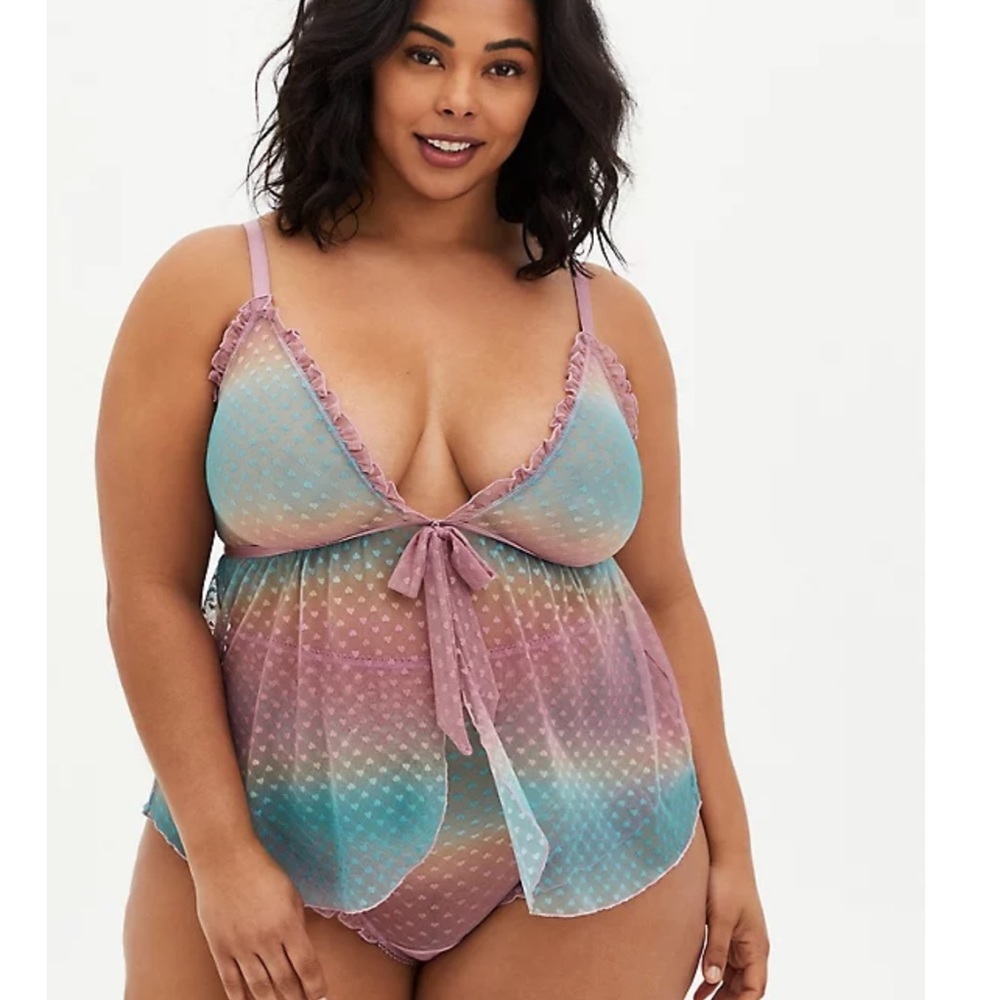 Torrid Gradient Ruffle Trim Top Set